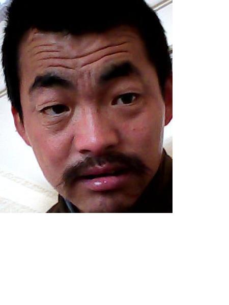 流浪人员乔屯男照片，让爱回家