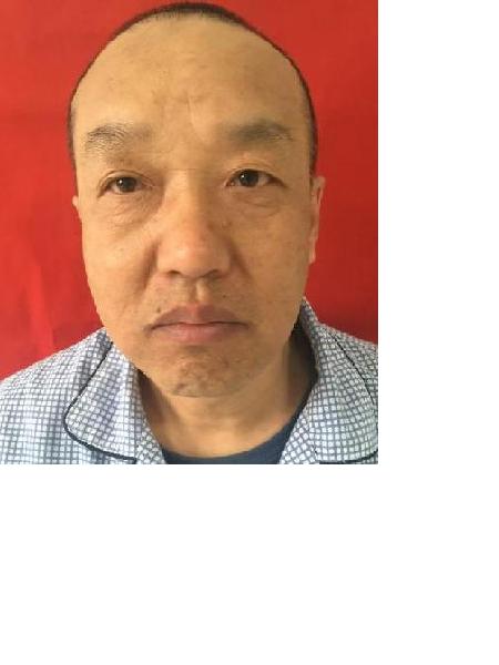 流浪人员褚卫权照片，让爱回家