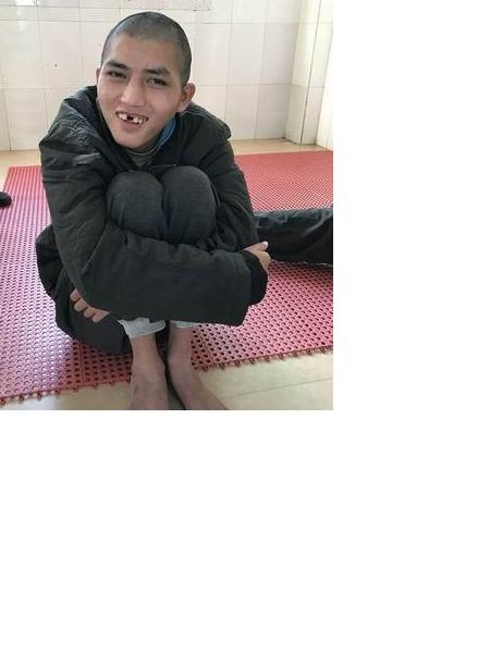 流浪人员无名氏4545照片，让爱回家