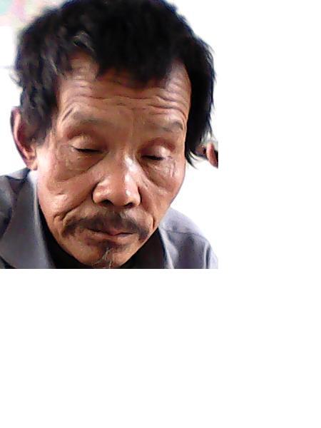 流浪人员刘二文照片，让爱回家