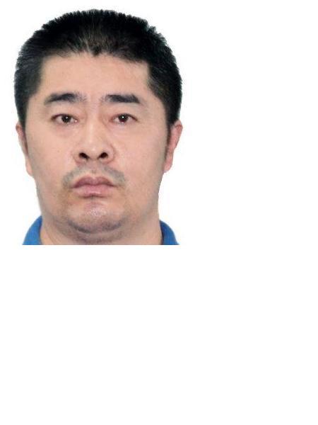 流浪人员吴黄埭照片，让爱回家