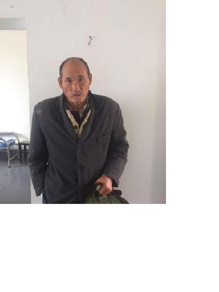 流浪人员无名氏19照片，让爱回家