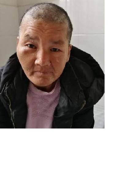 流浪人员濮桃园照片，让爱回家
