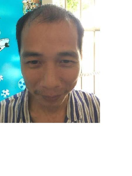 流浪人员梁振明照片，让爱回家