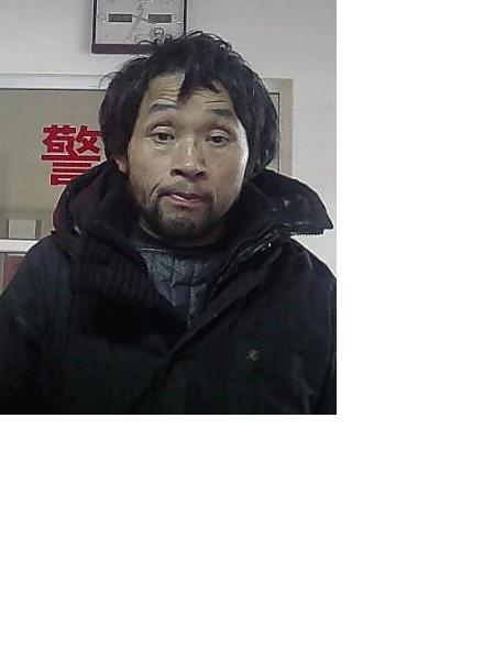 流浪人员邓德新照片，让爱回家