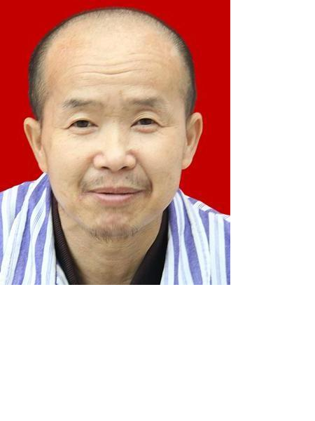 流浪人员王秀群（音）照片，让爱回家