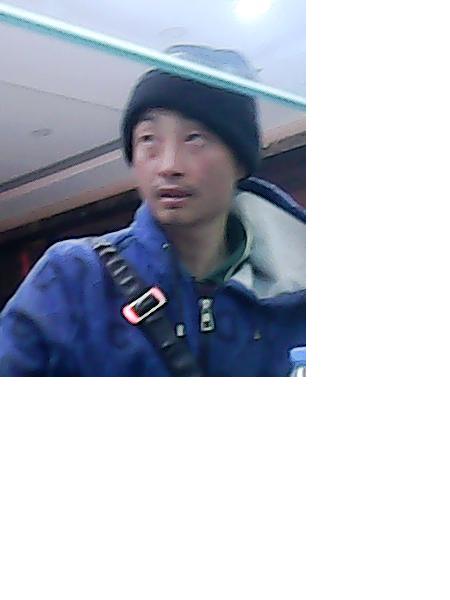 流浪人员绥救2018102701照片，让爱回家