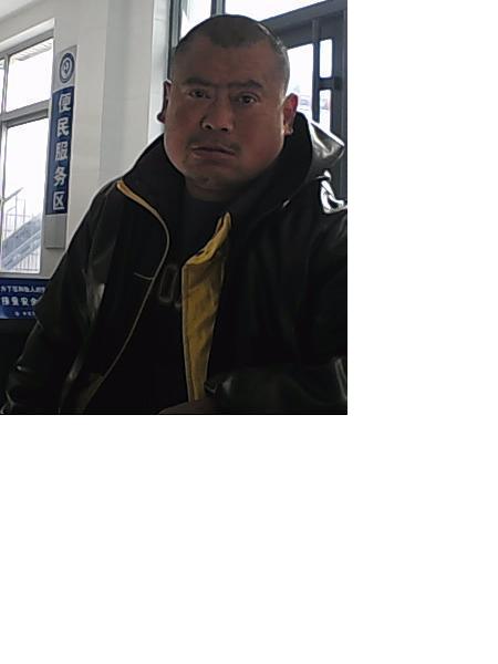 流浪人员孟乐乐照片，让爱回家