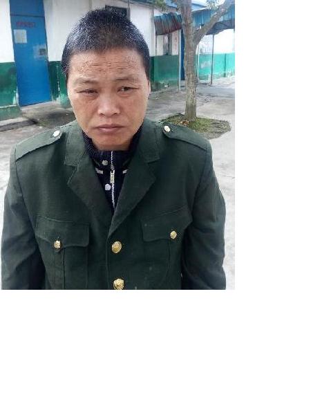 流浪人员犹十照片，让爱回家