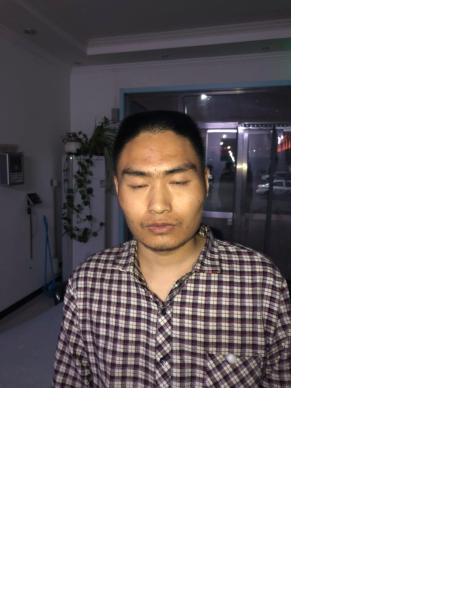 流浪人员王大奇照片，让爱回家