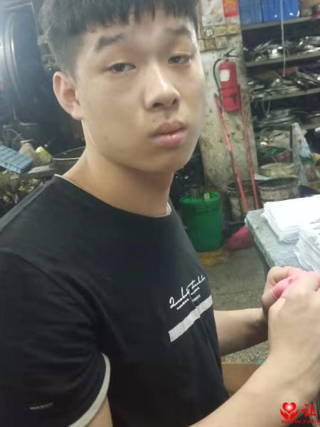 失踪人员杨国彬照片，让爱回家