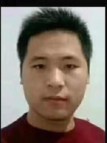 失踪人员耿立涛照片，让爱回家
