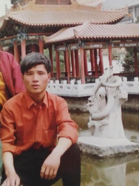 失踪人员杨斌成照片，让爱回家