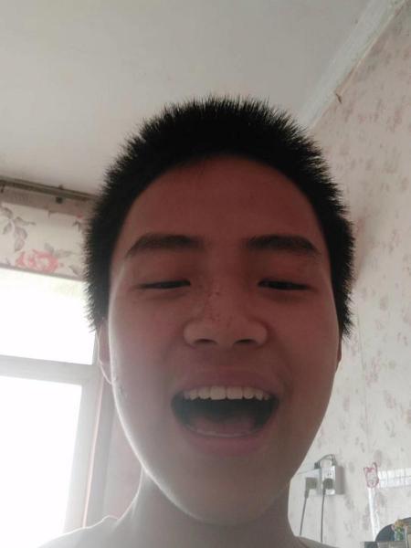 失踪人员王跃锋照片，让爱回家