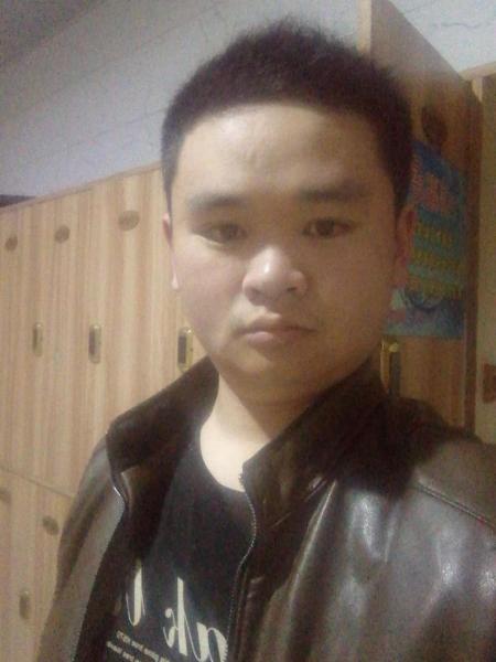 失踪人员肖周照片，让爱回家