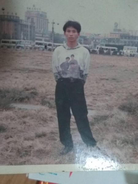 失踪人员廖小兵照片，让爱回家