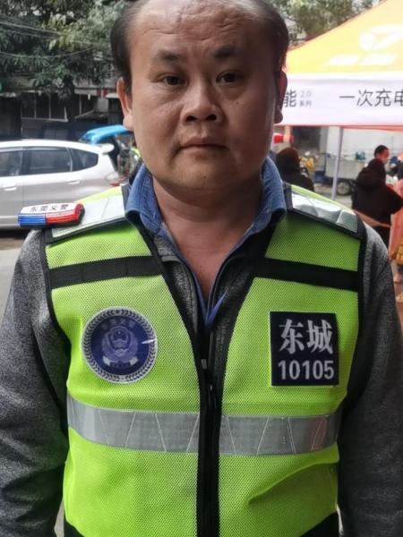 失踪人员陆东城寻找亲生父母照片，让爱回家