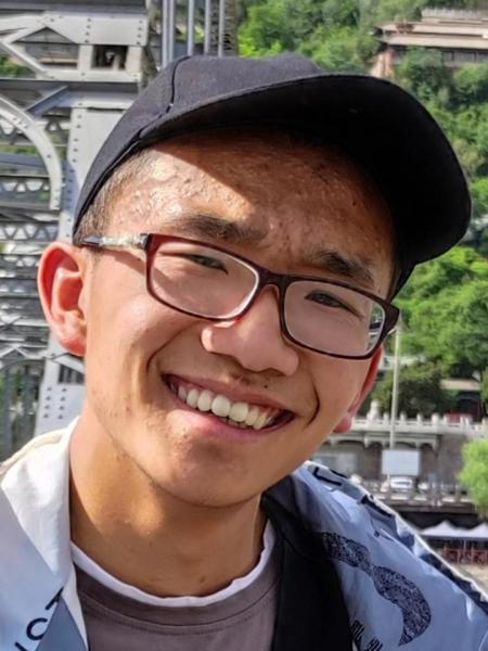 失踪人员李轶航照片，让爱回家