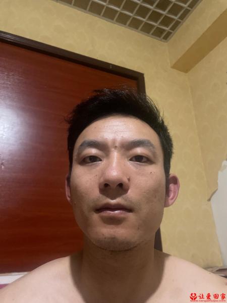 失踪人员何兰照片，让爱回家
