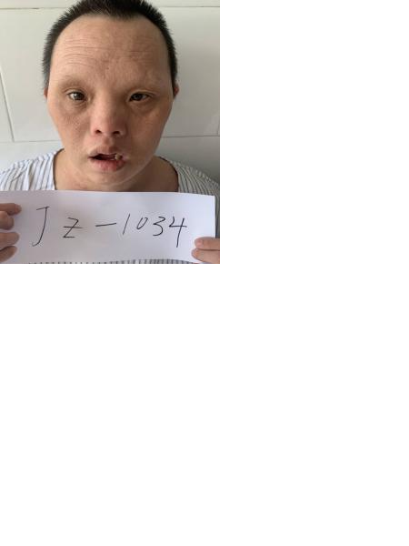 失踪人员万志军照片，让爱回家