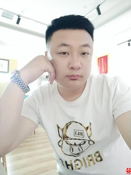 失踪人员李新超照片，让爱回家