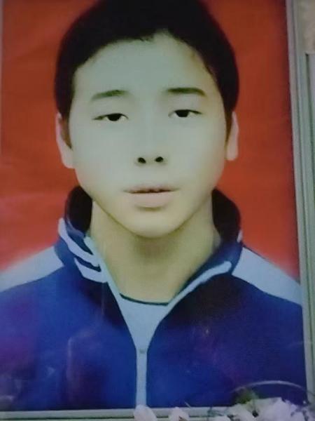 失踪人员杨凤银照片，让爱回家