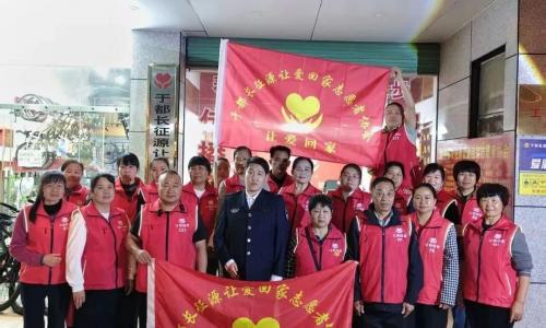 “寒夜巡街”,为流浪人员撑起保护伞