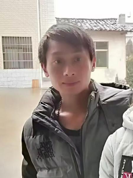 失踪人员魏东昇照片，让爱回家