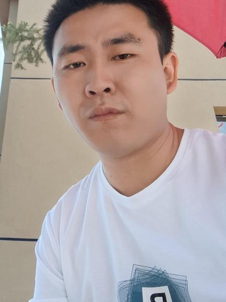 失踪人员秦超照片，让爱回家