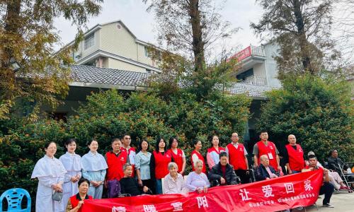 情暖重阳 让爱回家｜铅山让爱回家志愿者协会开展敬老慰问活动